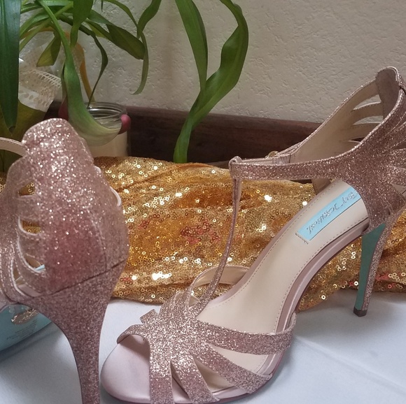 Betsey Johnson Shoes - Betsey Johnson Champagne Glitter Heels